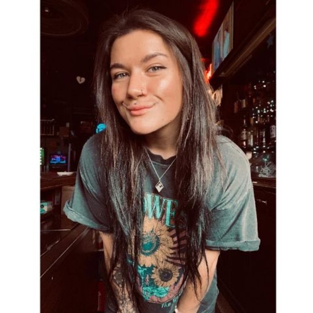 Meet your Posher, Gabrielle